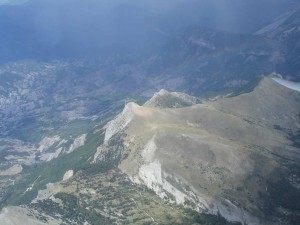 Gros vario sur la montagne en dessous